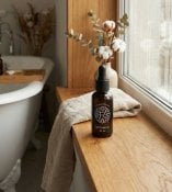 Cedar Atelier in de badkamer